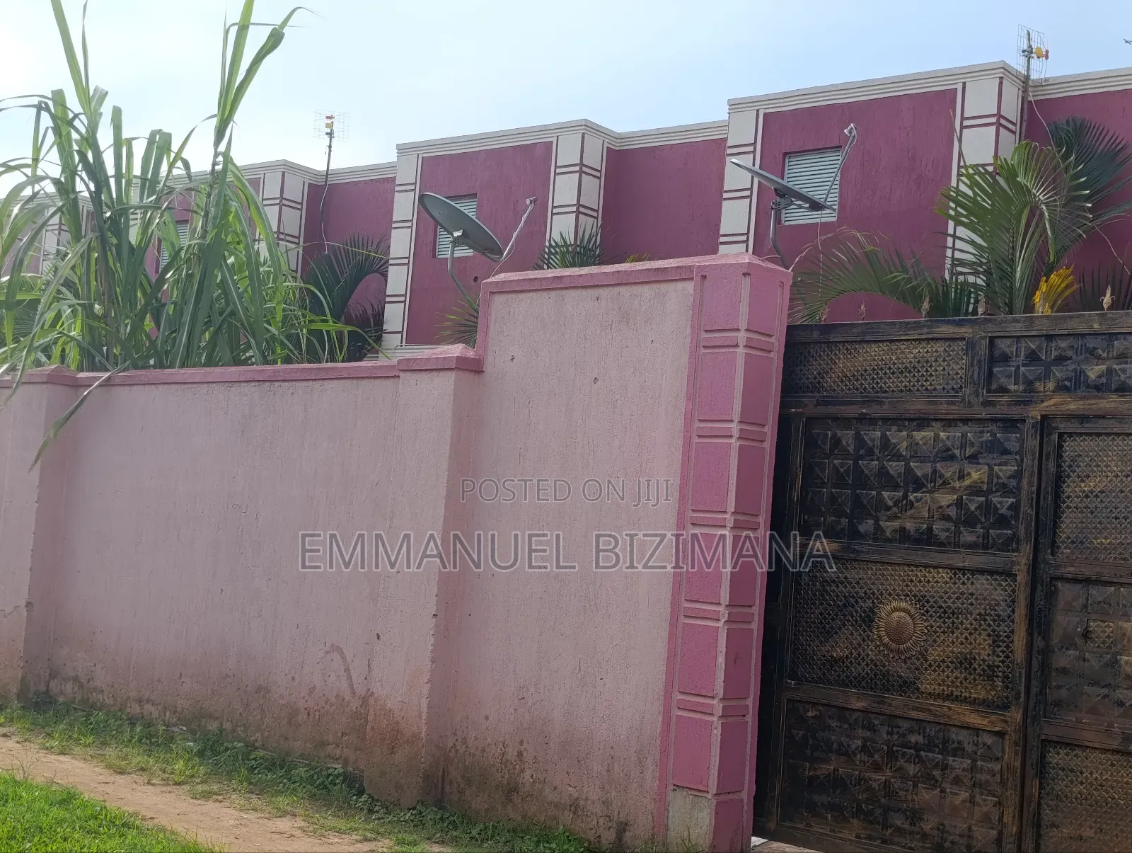 2bdrm Room & Parlour in Nsube, Central Division for rent in Central Division