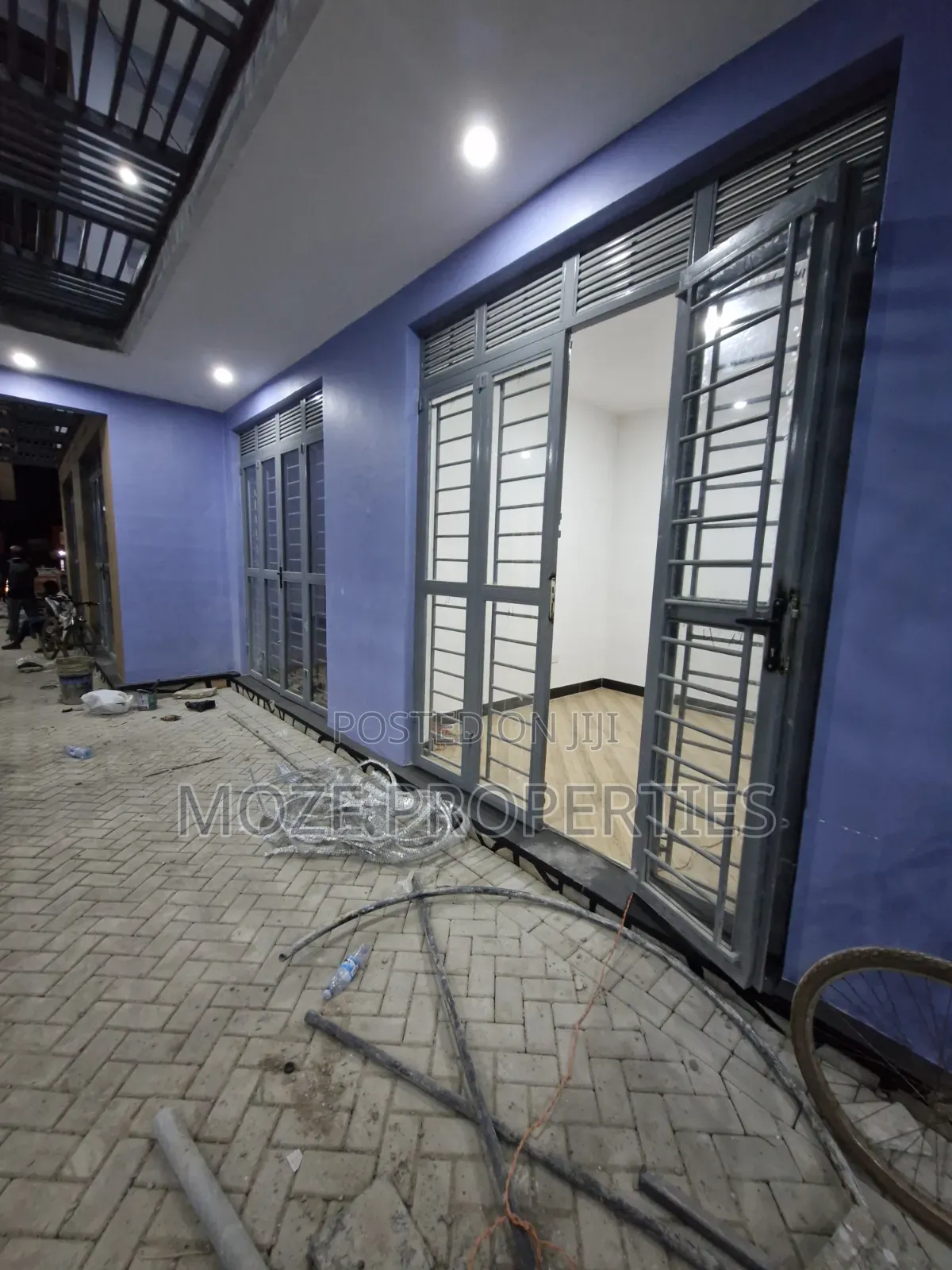 Kyaliwajala Brand New Shops for Rent. in Central Division