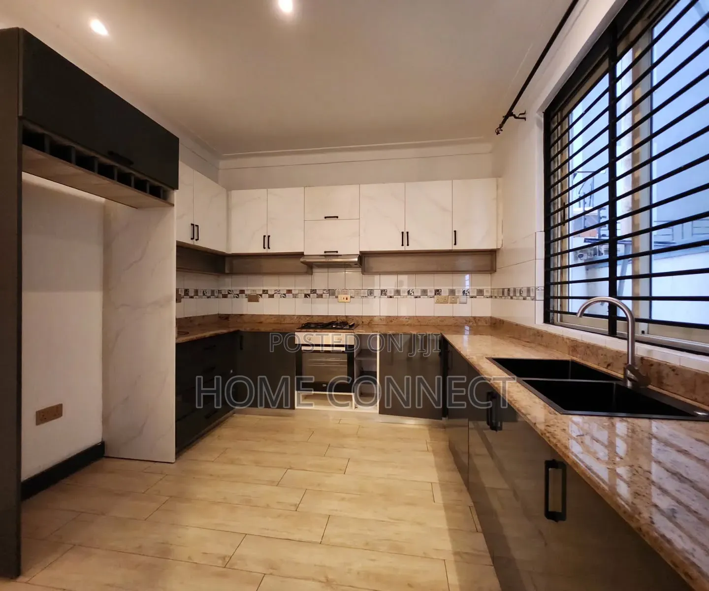 3bdrm Apartment in Muyenga, Central Division for rent in Central Division