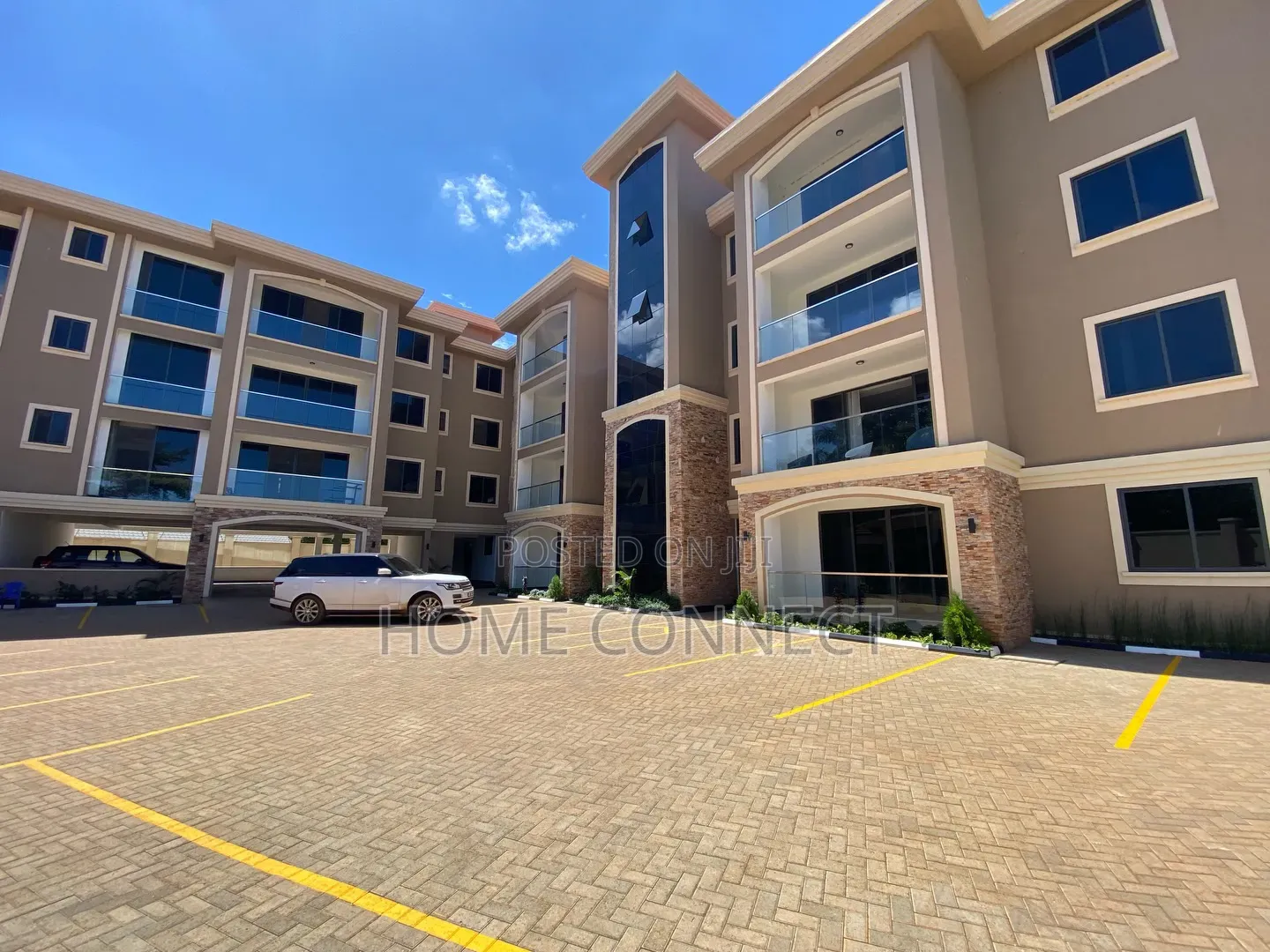 3bdrm Apartment in Muyenga, Central Division for rent in Central Division