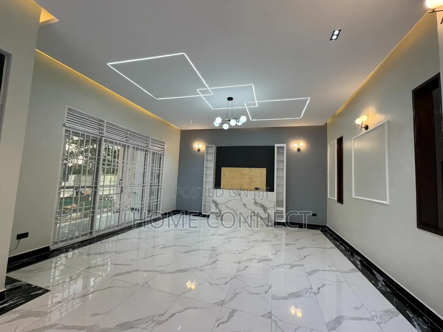 4bdrm Apartment in Kira Mamerito Rd, Central Division for sale in Central Division