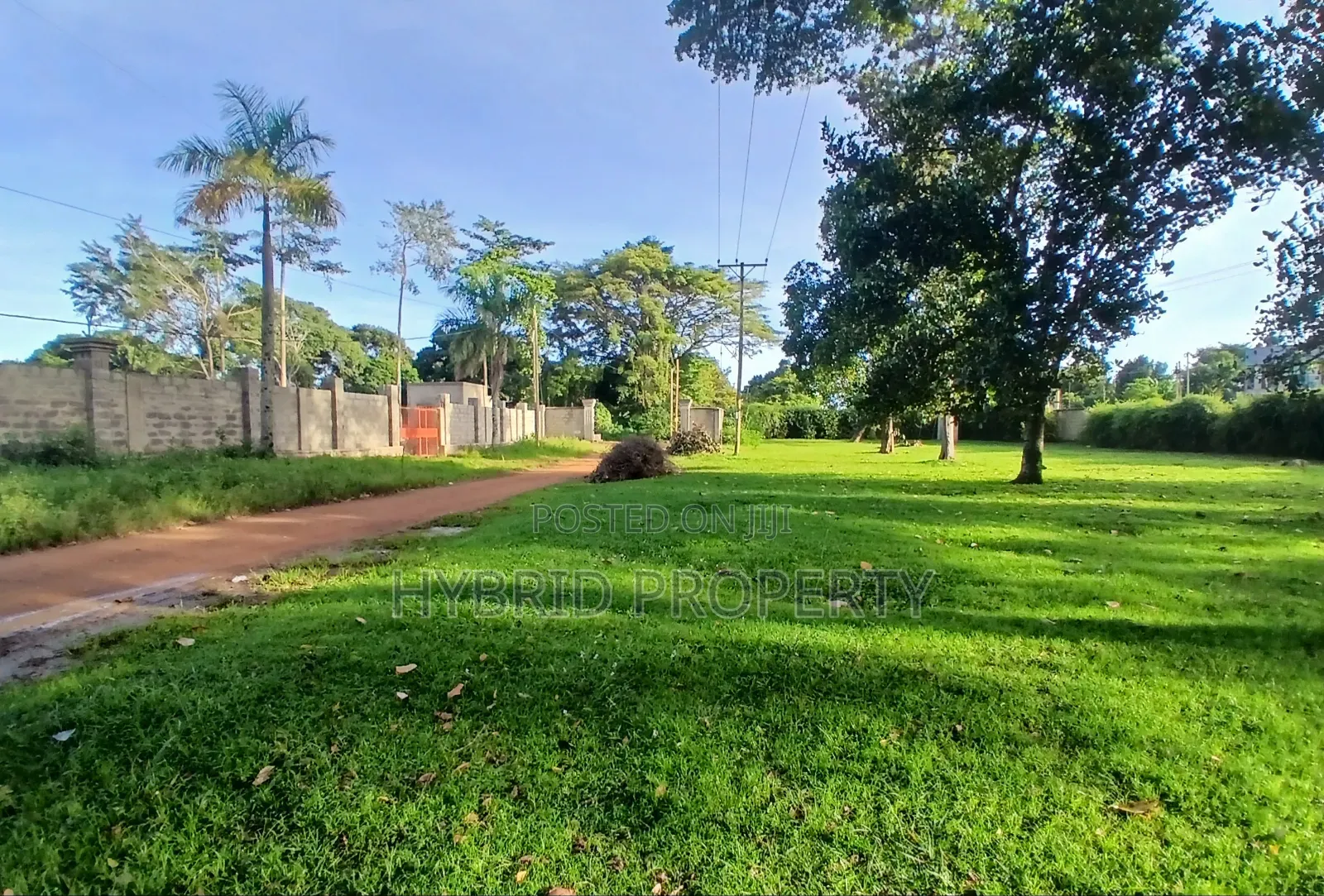 2acres of Land for Sale at Garuga Lake Touch Viewing Pearl Marina. in Katabi