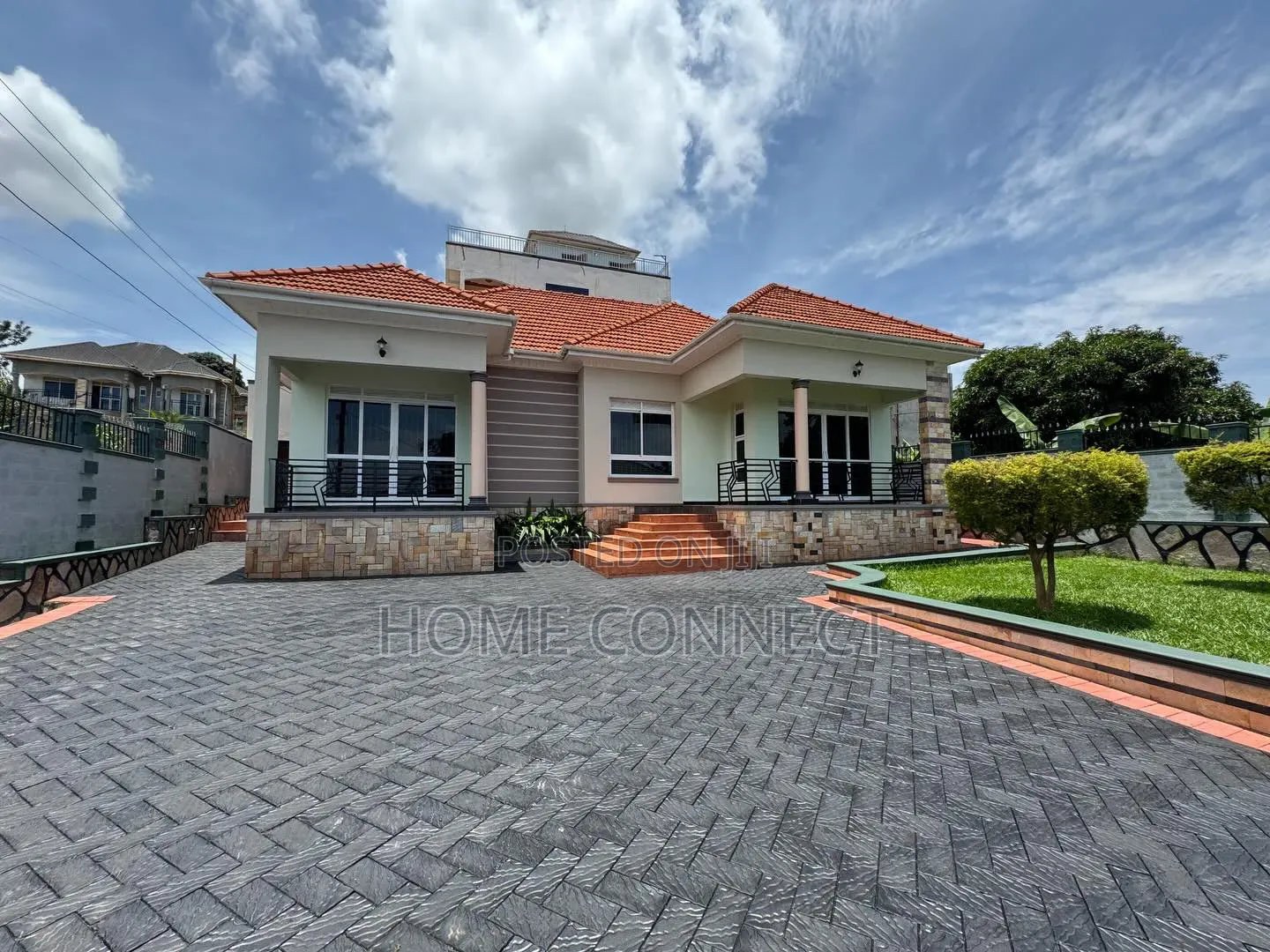 4bdrm Bungalow in Garuga Estate, Central Division for sale in Central Division