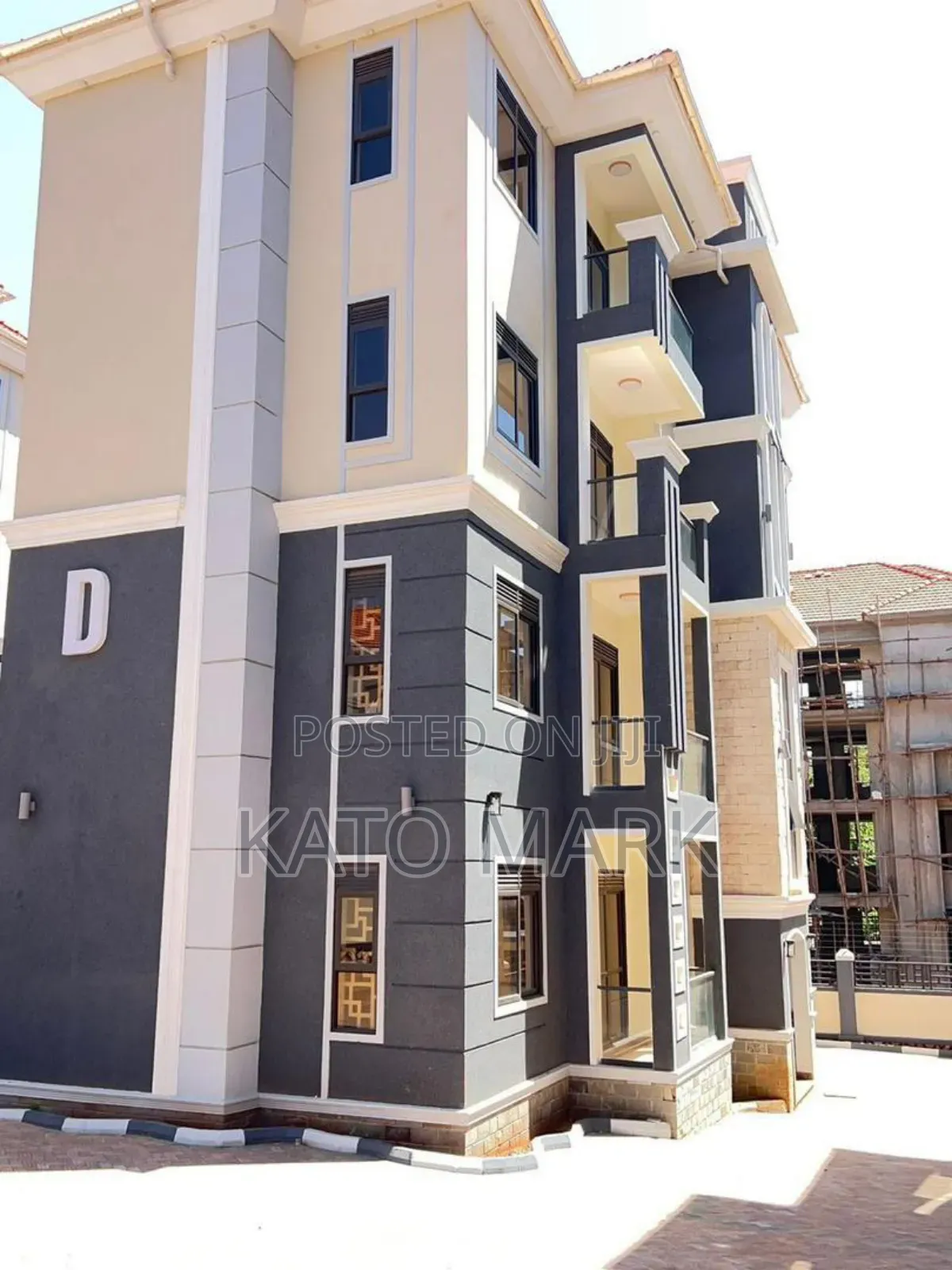 Furnished 2bdrm Apartment in Nalya Estate, Mukono TC for sale in Mukono TC