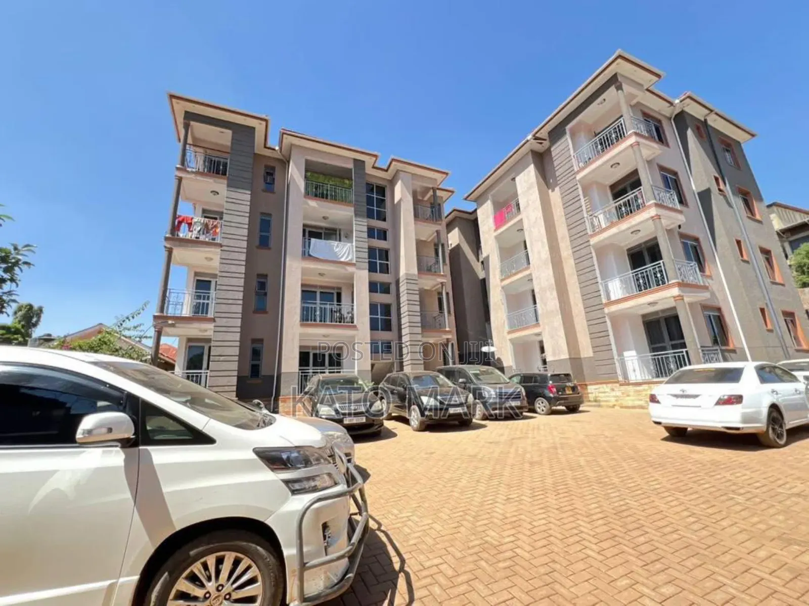 Furnished 2bdrm Apartment in Kiwatule Estate, Central Division for sale in Central Division