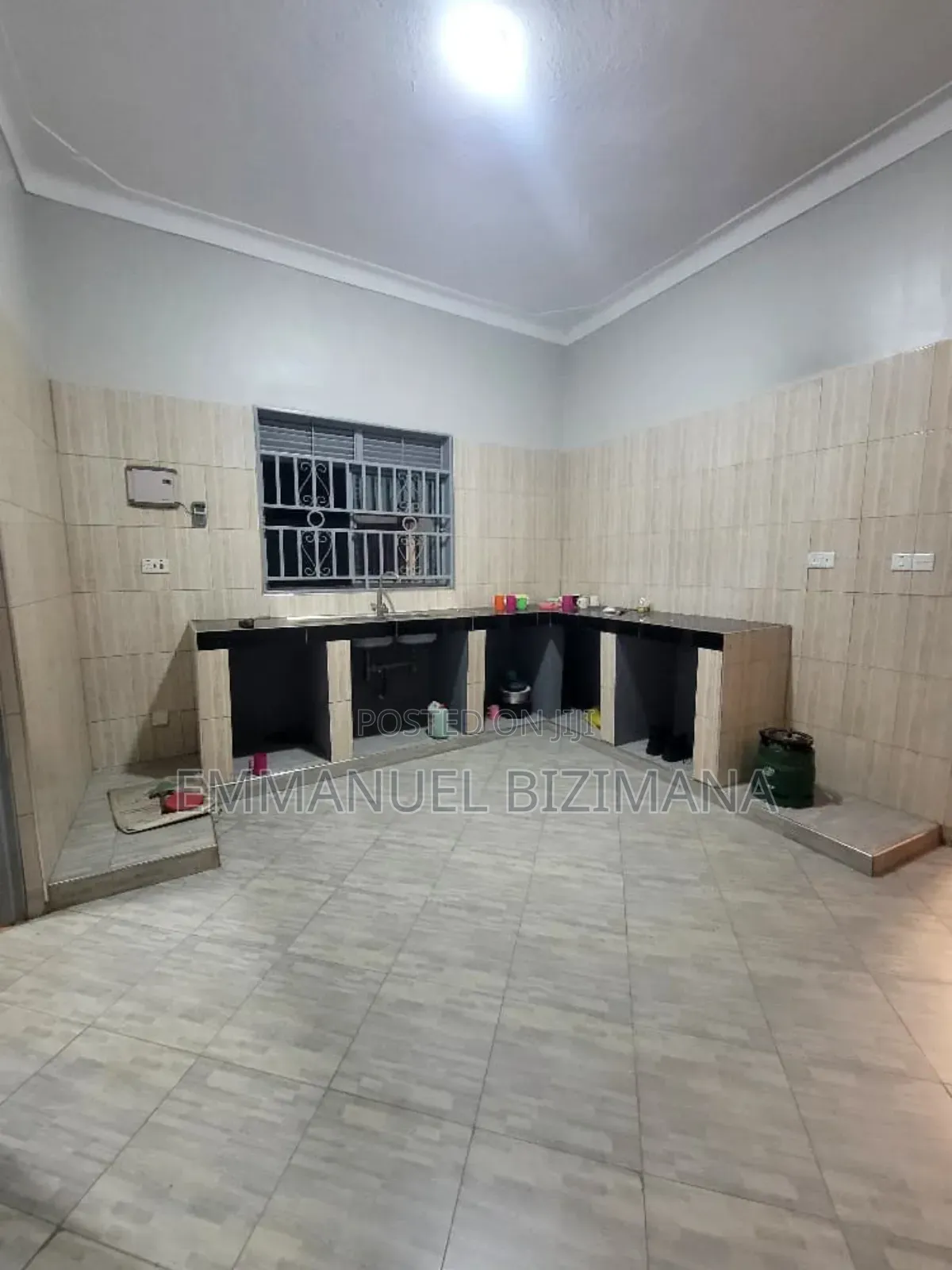 Furnished 3bdrm Bungalow in Kitende, Central Division for sale in Central Division