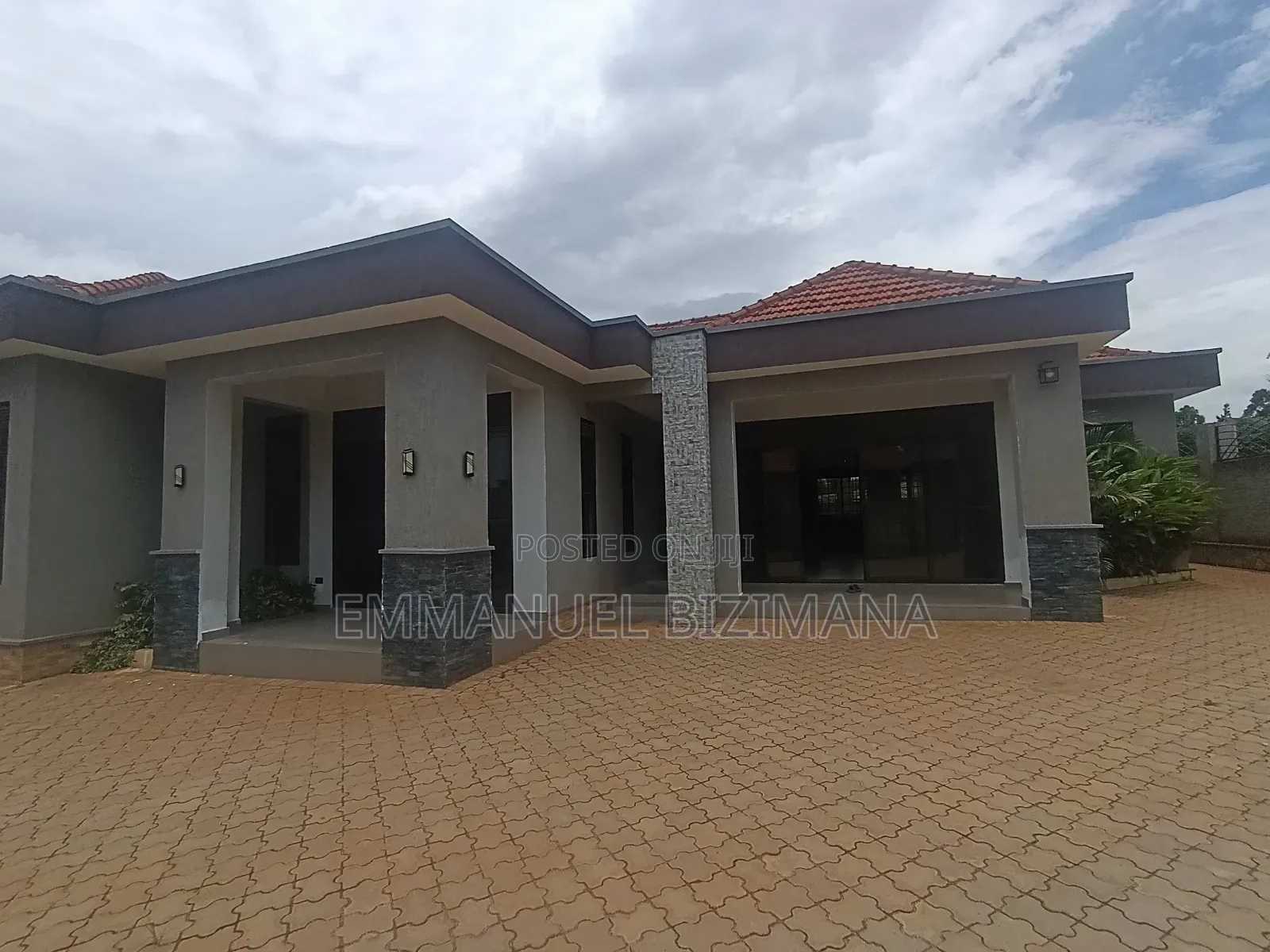 Furnished 4bdrm Bungalow in Kira, Central Division for sale in Central Division