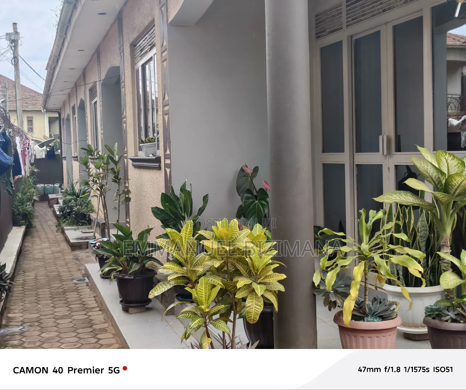 2bdrm Room & Parlour in Kira, Central Division for sale in Central Division