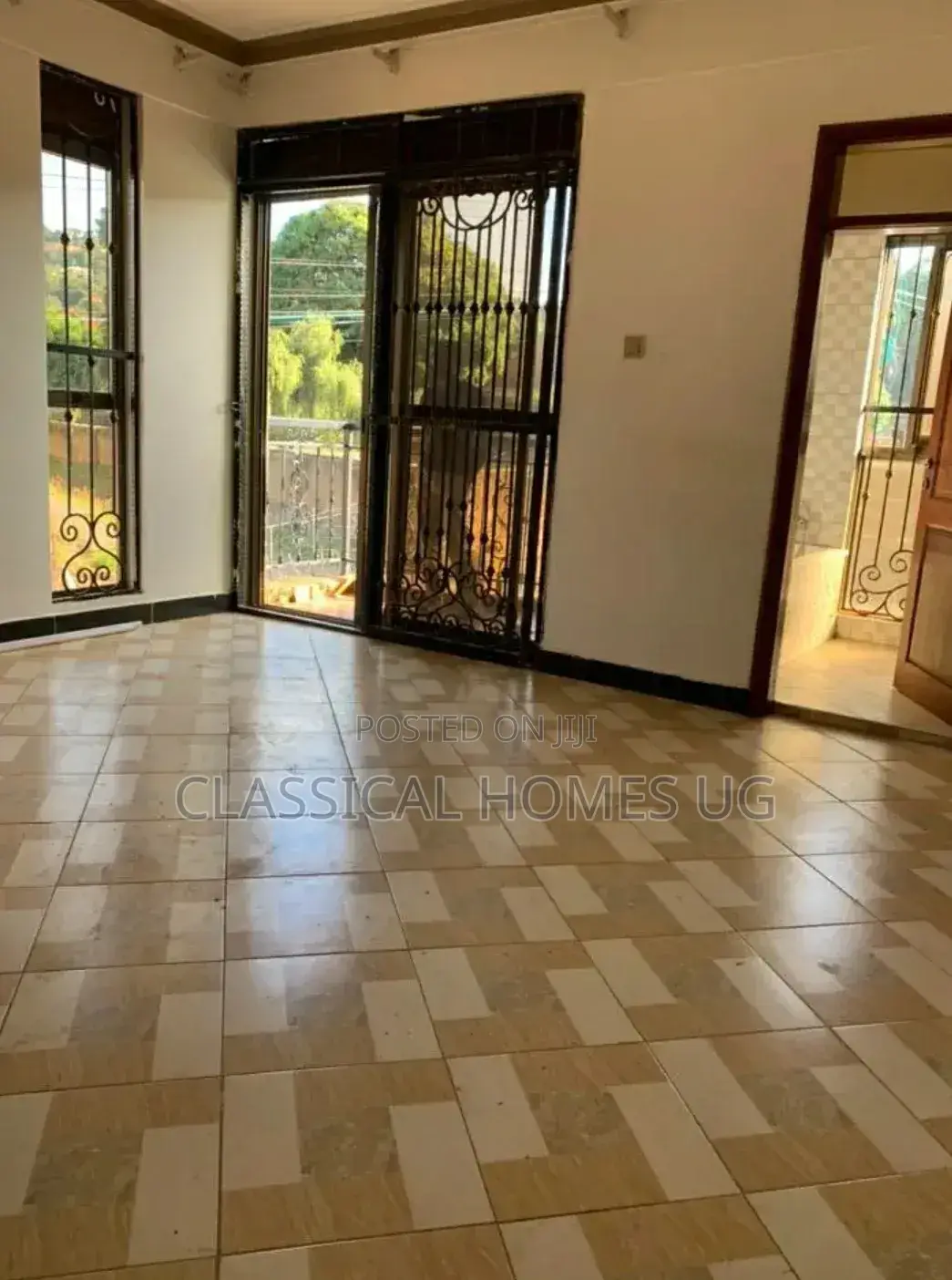 4bdrm Duplex in Mbuya Villa, Central Division for rent in Central Division