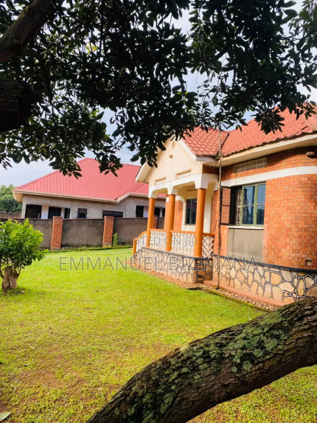 Furnished 3bdrm Bungalow in Kitende, Central Division for sale in Central Division