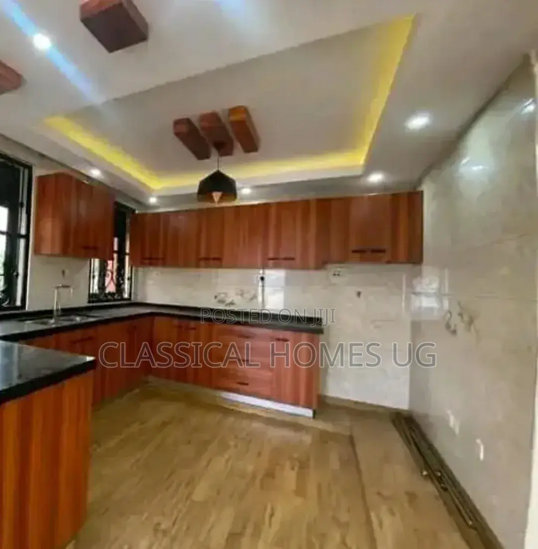 3bdrm Apartment in Lubowa Entebbe Road, Central Division for rent in Central Division