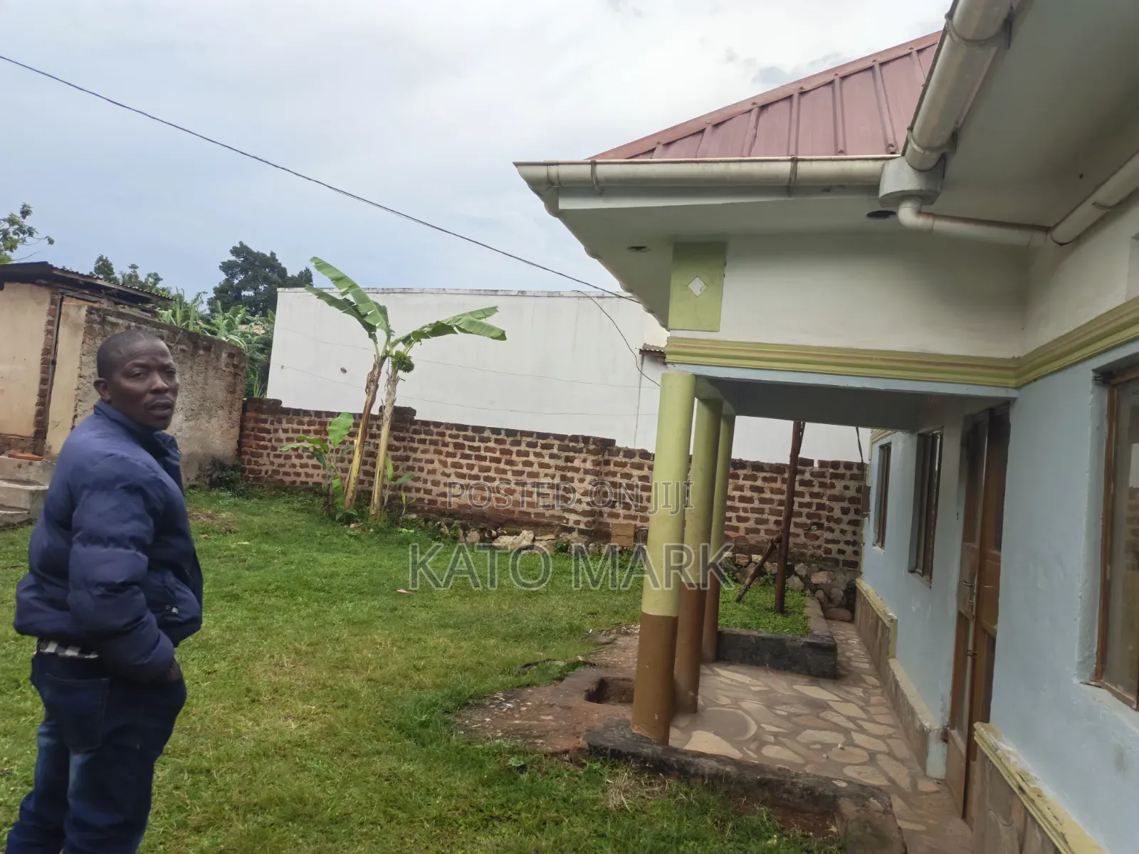 Furnished 3bdrm House in Sonde Estate, Kira for sale in Kira