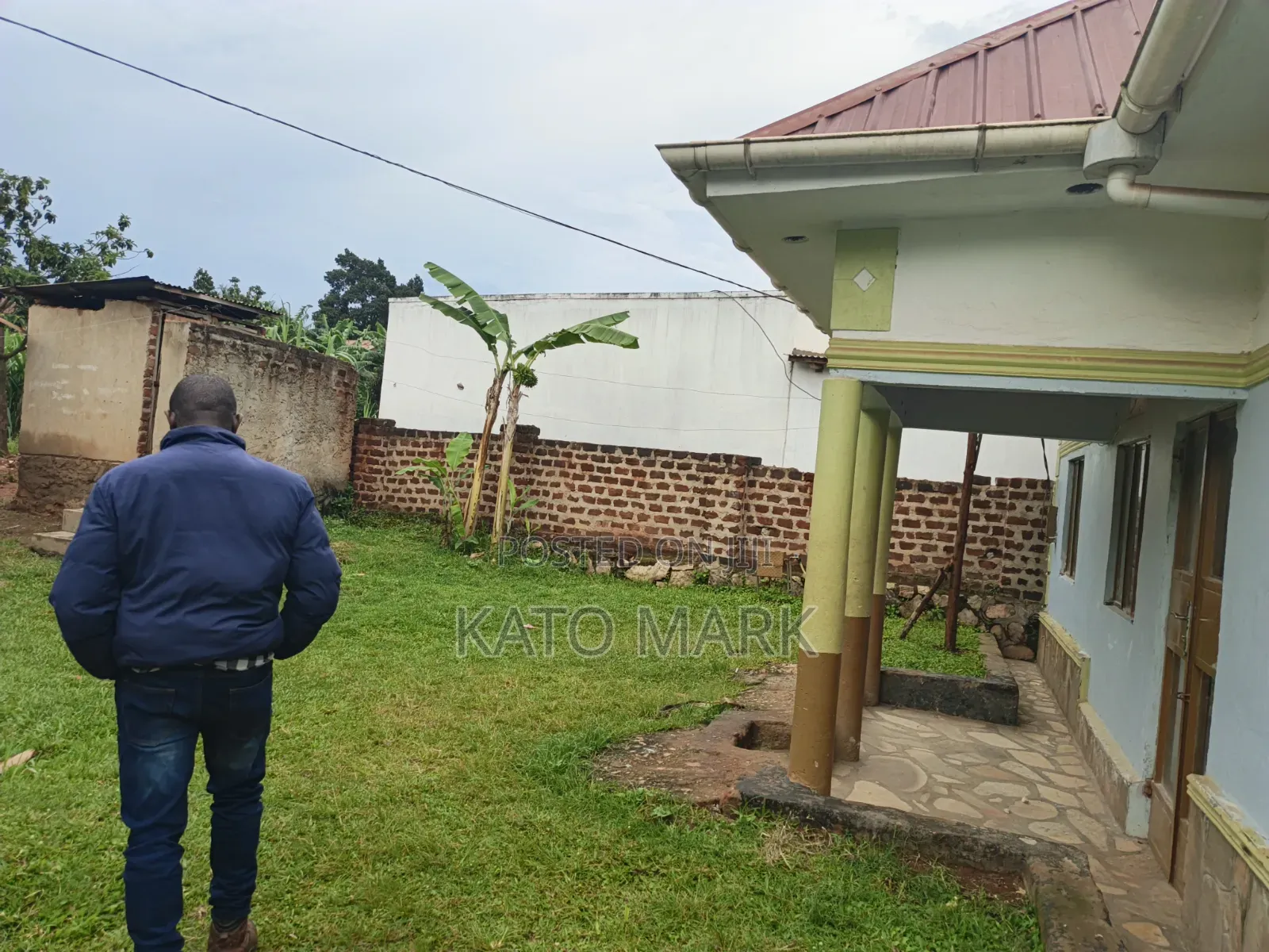 Furnished 3bdrm House in Sonde Estate, Kira for sale in Kira