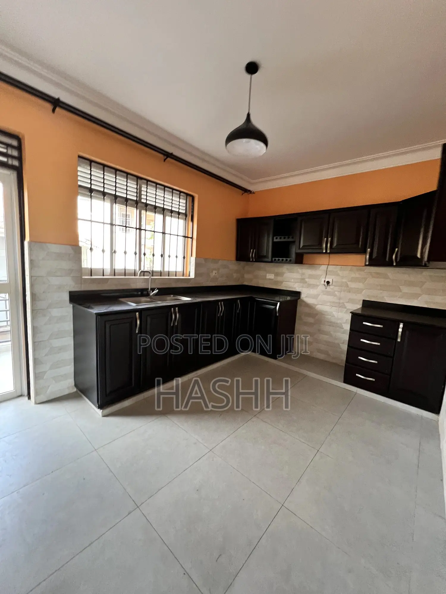 3bdrm Apartment in Lubowa, Central Division for rent in Central Division