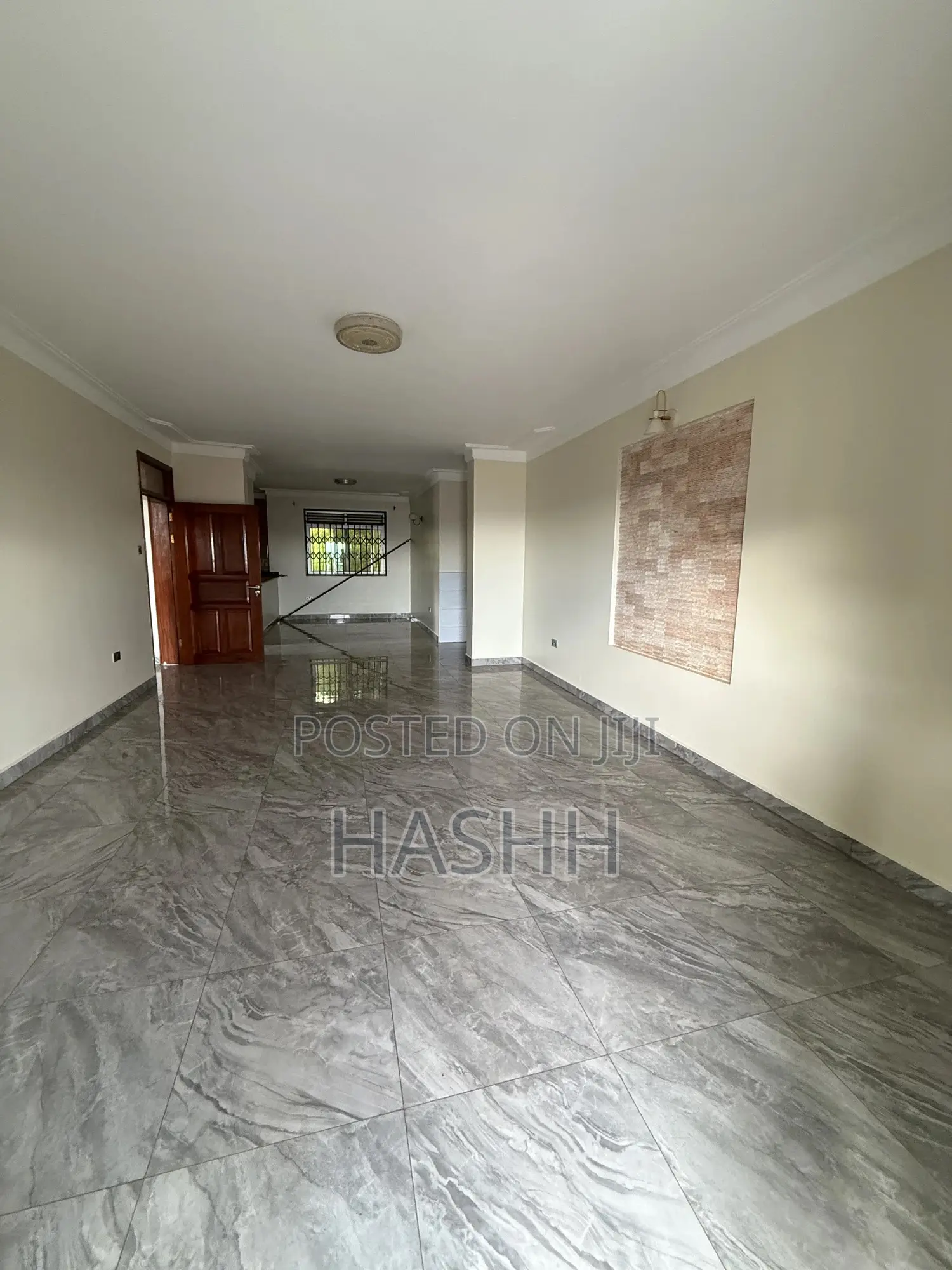 4bdrm Apartment in Hill, Makindye for rent in Makindye
