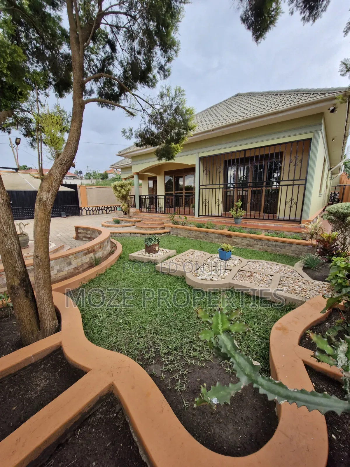 4bdrm Bungalow in Kira, Central Division for rent in Central Division