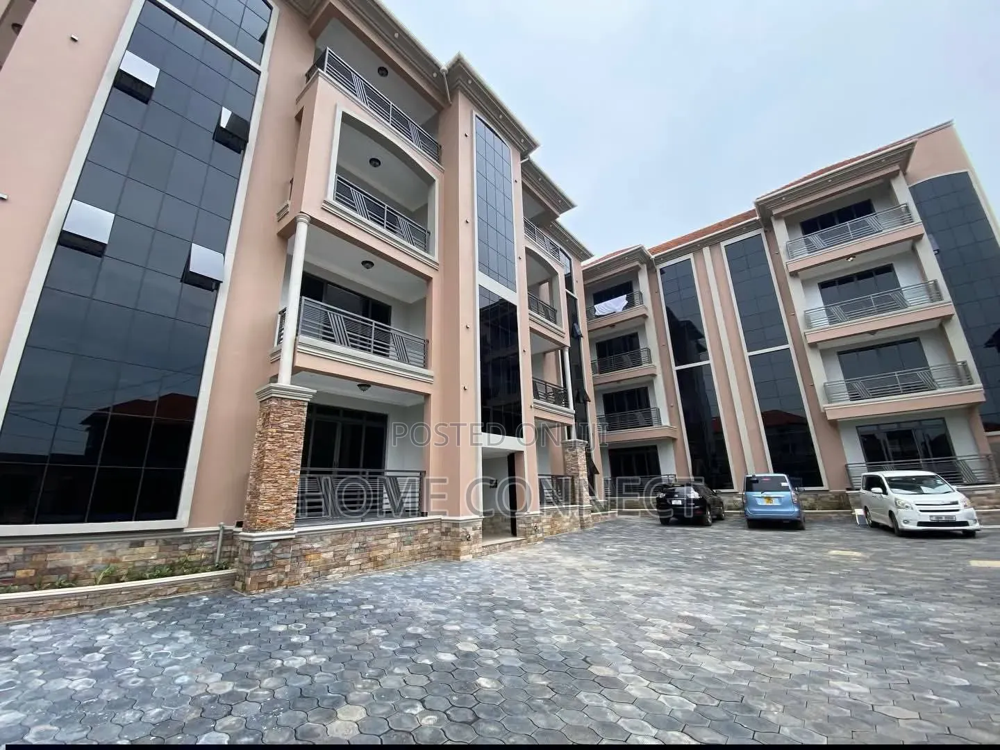 2bdrm Apartment in Muyenga Kironde Rd, Central Division for rent in Central Division