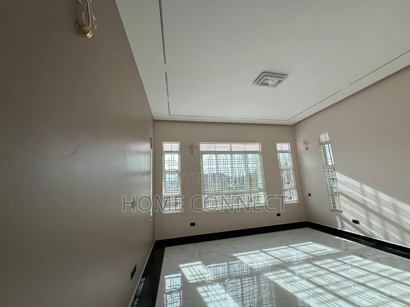 4bdrm Bungalow in Entebbe Rd Kitende, Central Division for sale in Central Division