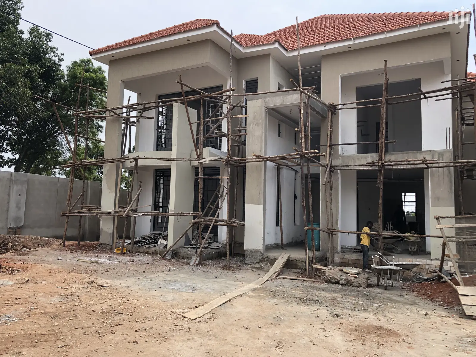 Five Bedroom Mansion In Kira For Sale in Kampala