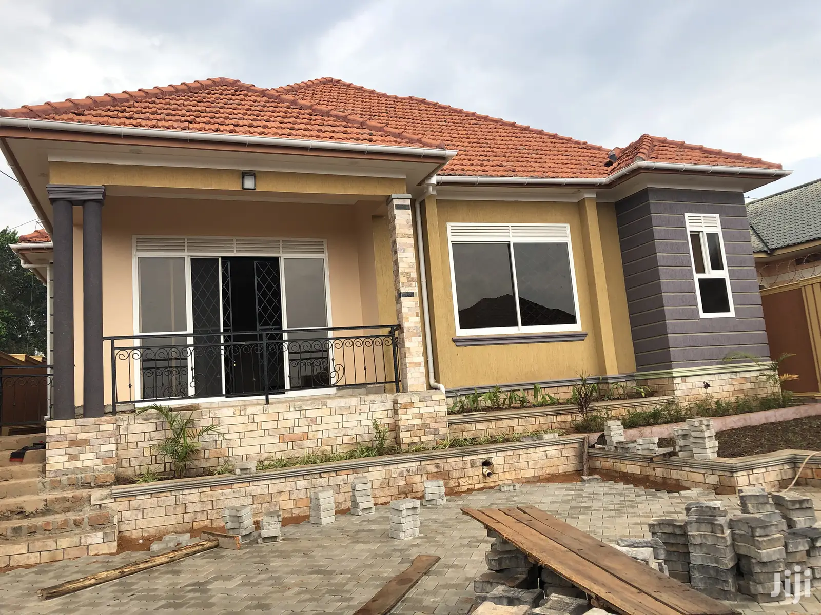 Kira Astonishing House on Sell in Kampala