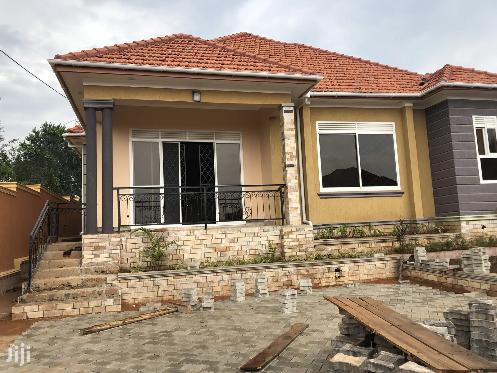 Kira Astonishing House on Sell in Kampala