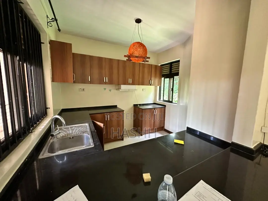 3bdrm Apartment in Hhhh, Central Division for rent in Central Division