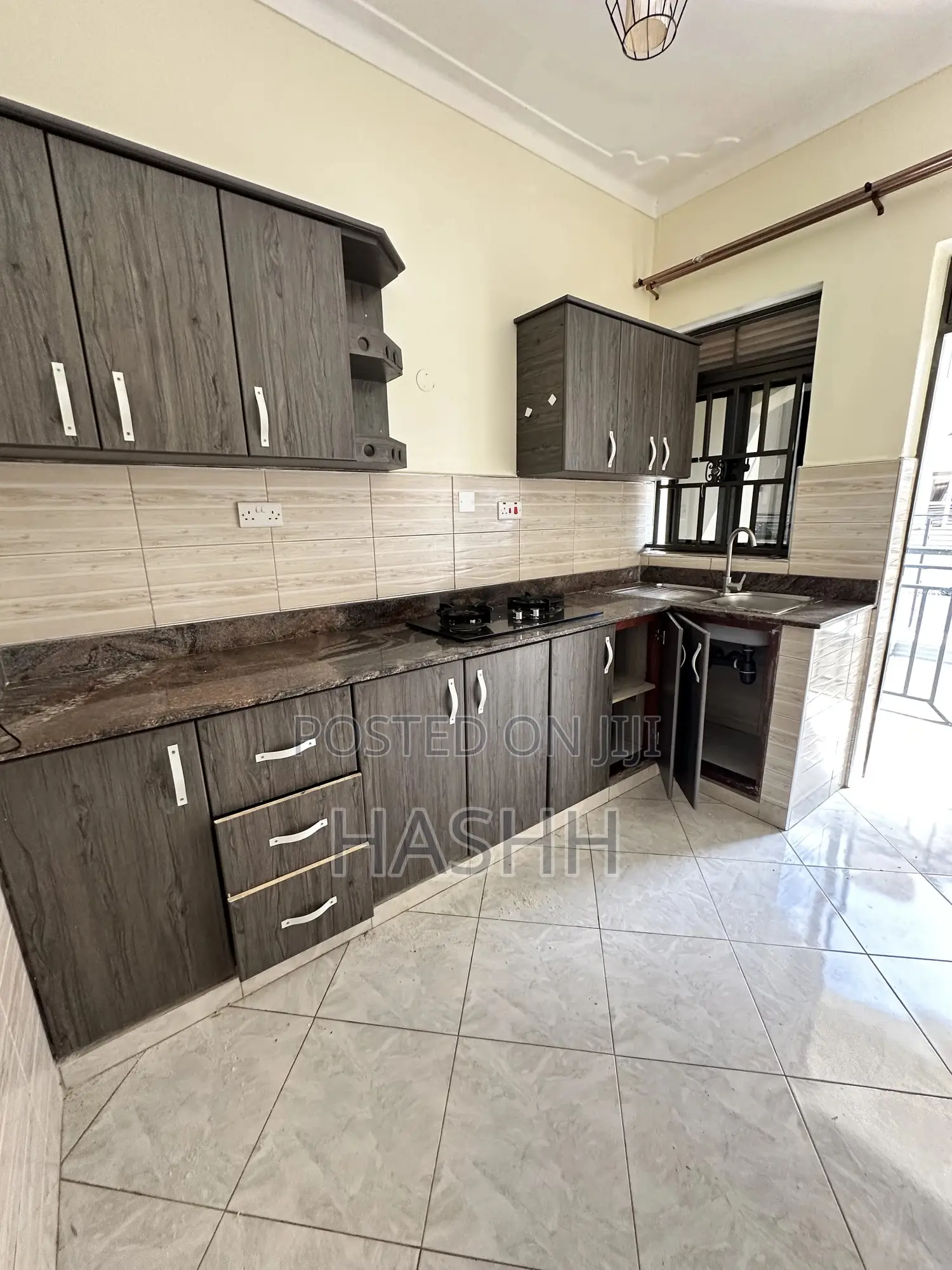 3bdrm Apartment in Yyyy, Central Division for rent in Central Division