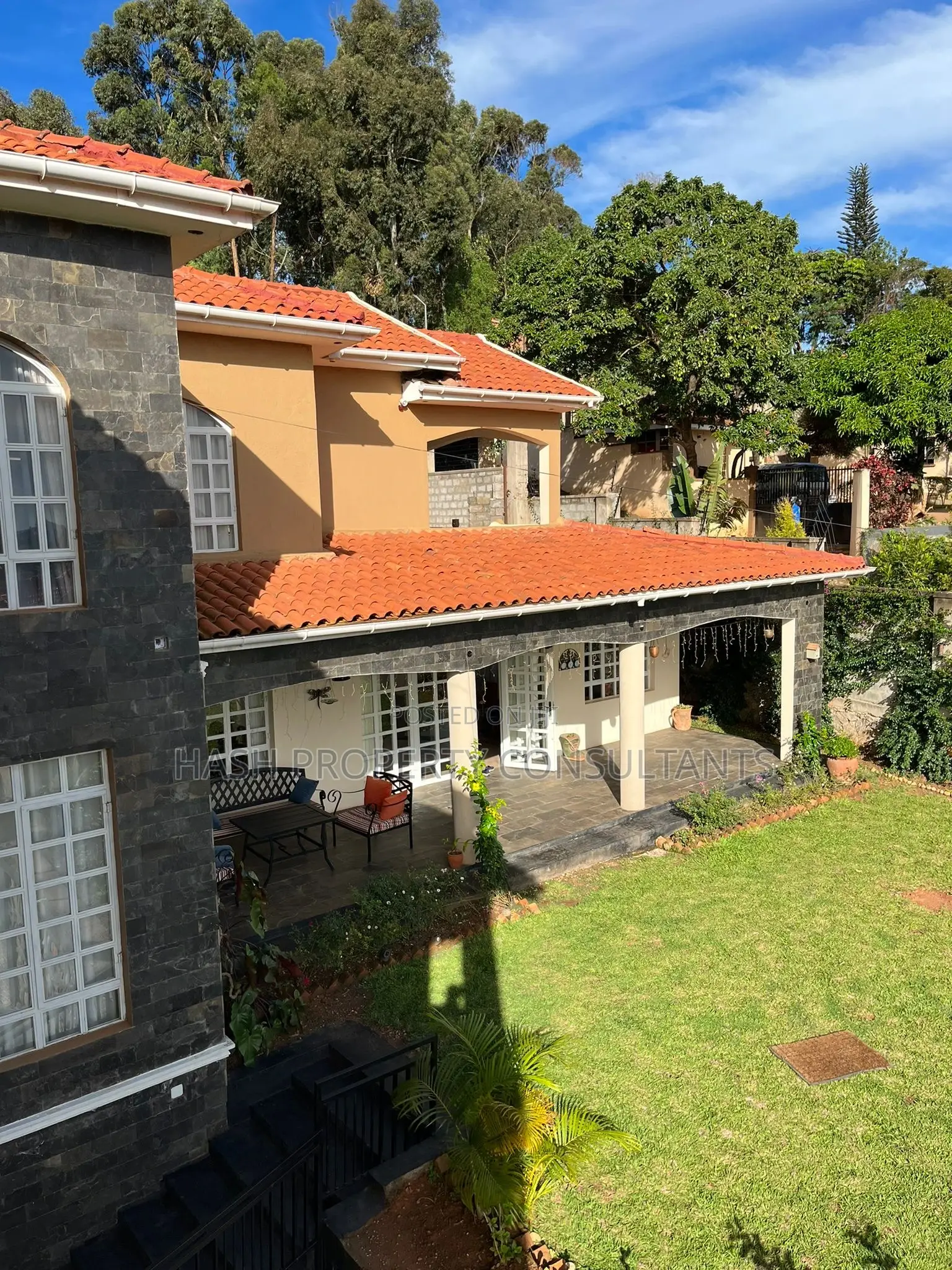 3bdrm Mansion in Buziga, Central Division for rent in Central Division