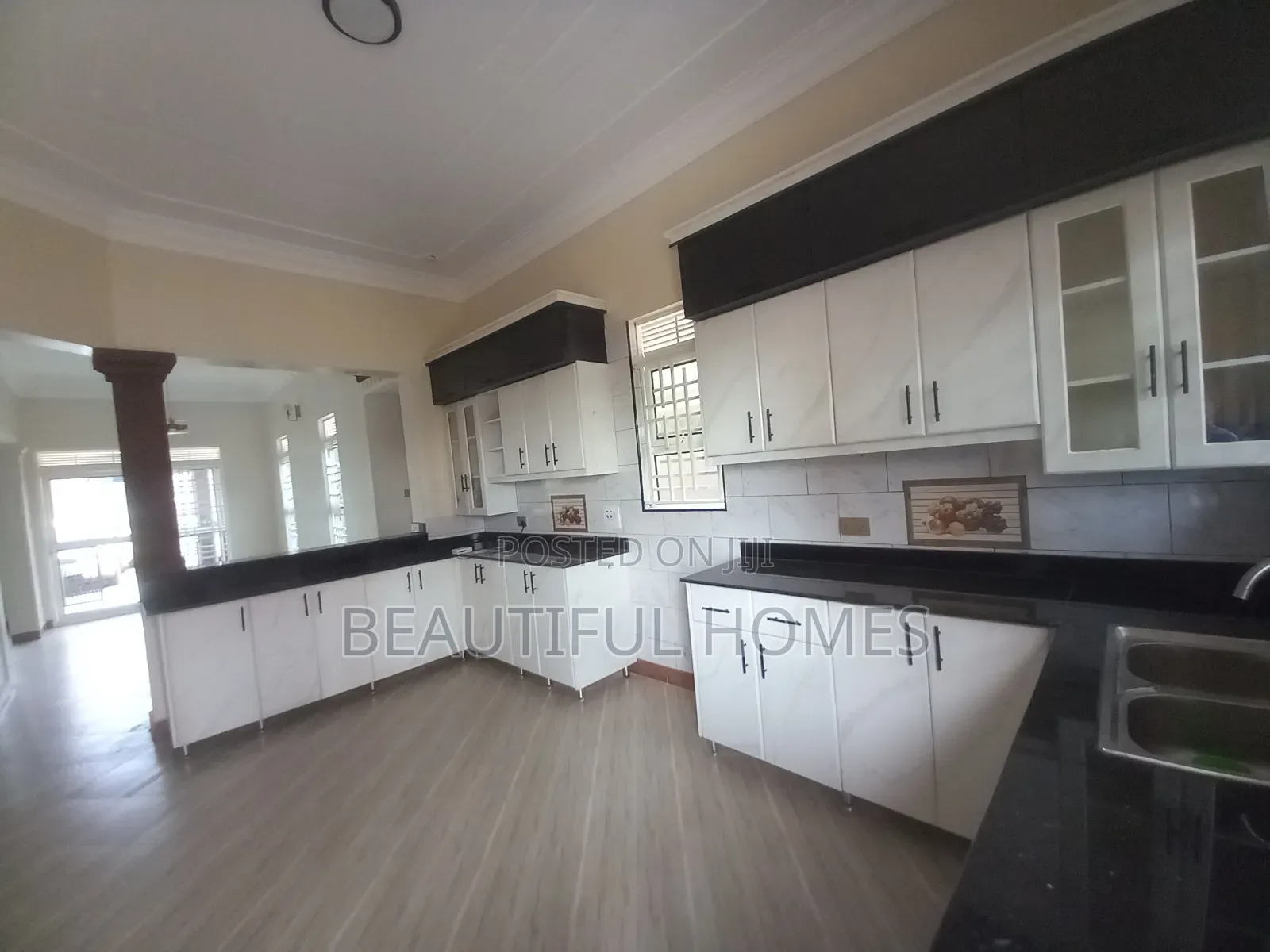 Furnished 4bdrm House in Nakwero, Kira for sale in Kira