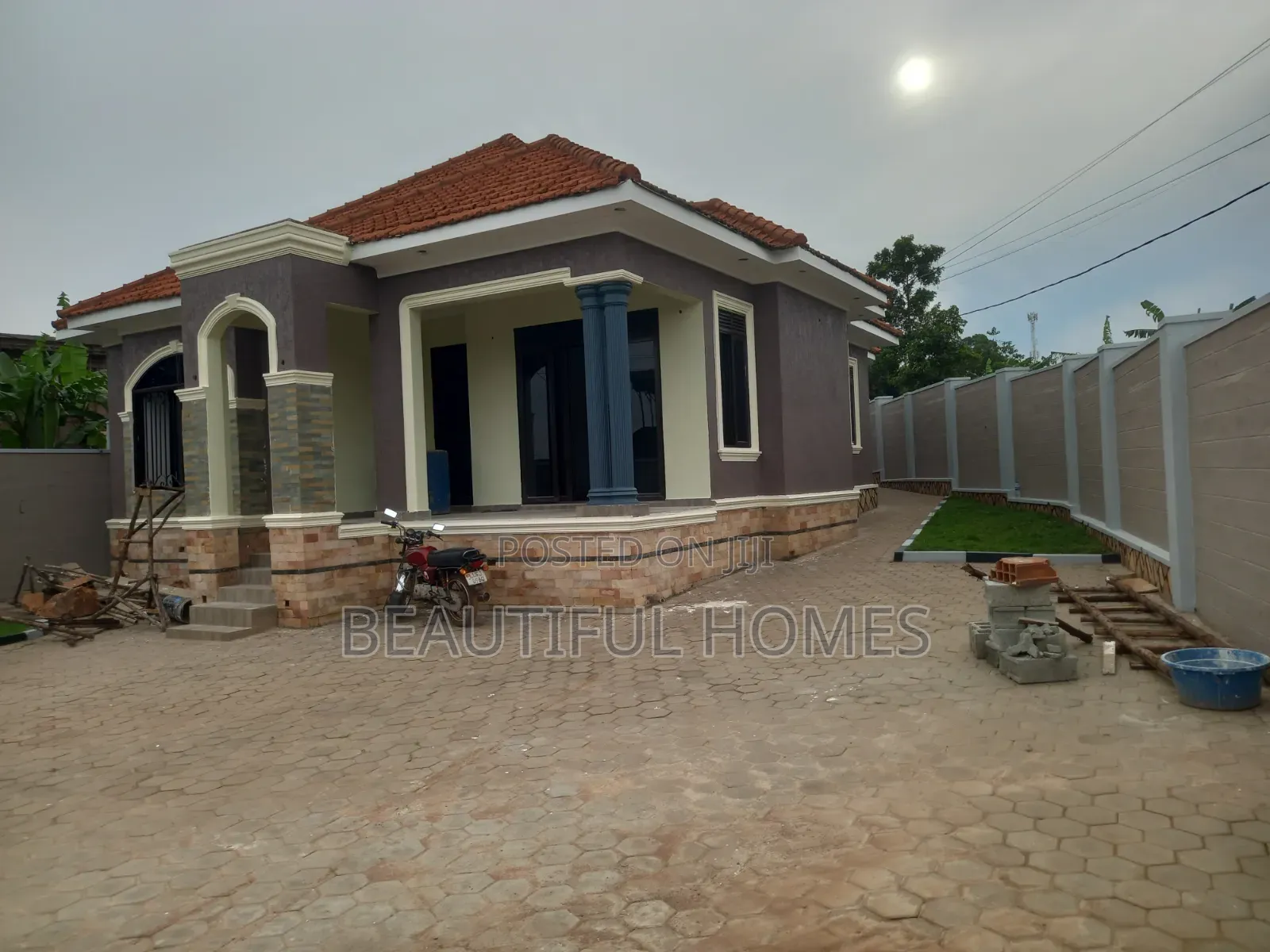 Furnished 5bdrm House in Kira for sale in Kira