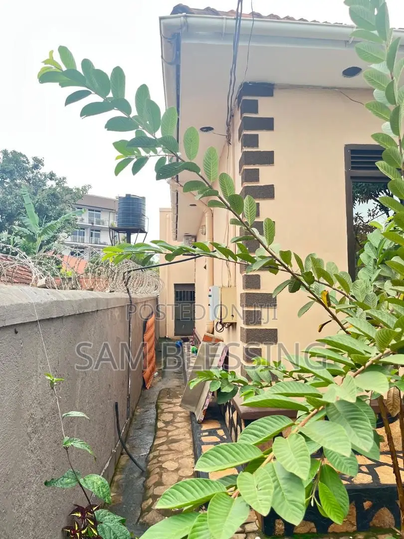 4bdrm House in Kisaasi, Nakawa for sale in Nakawa
