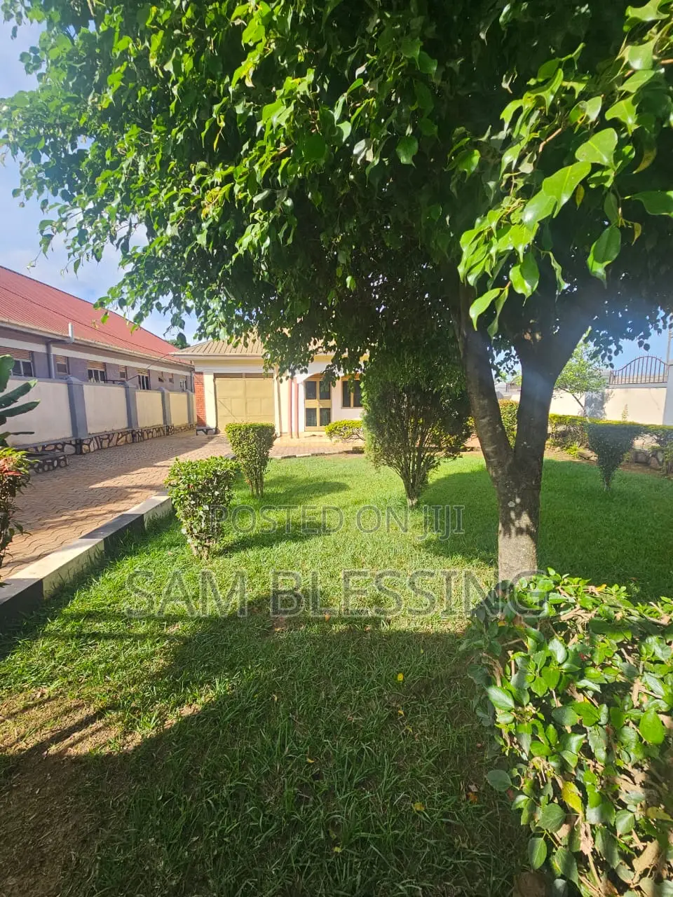 3bdrm House in Kajjansi Bweya, Ssabagabo-Makindye for sale in Ssabagabo-Makindye