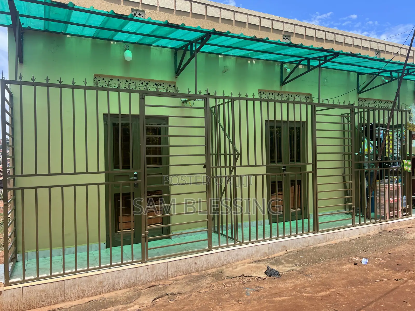 4bdrm Duplex in Gangu, Makindye for sale in Makindye