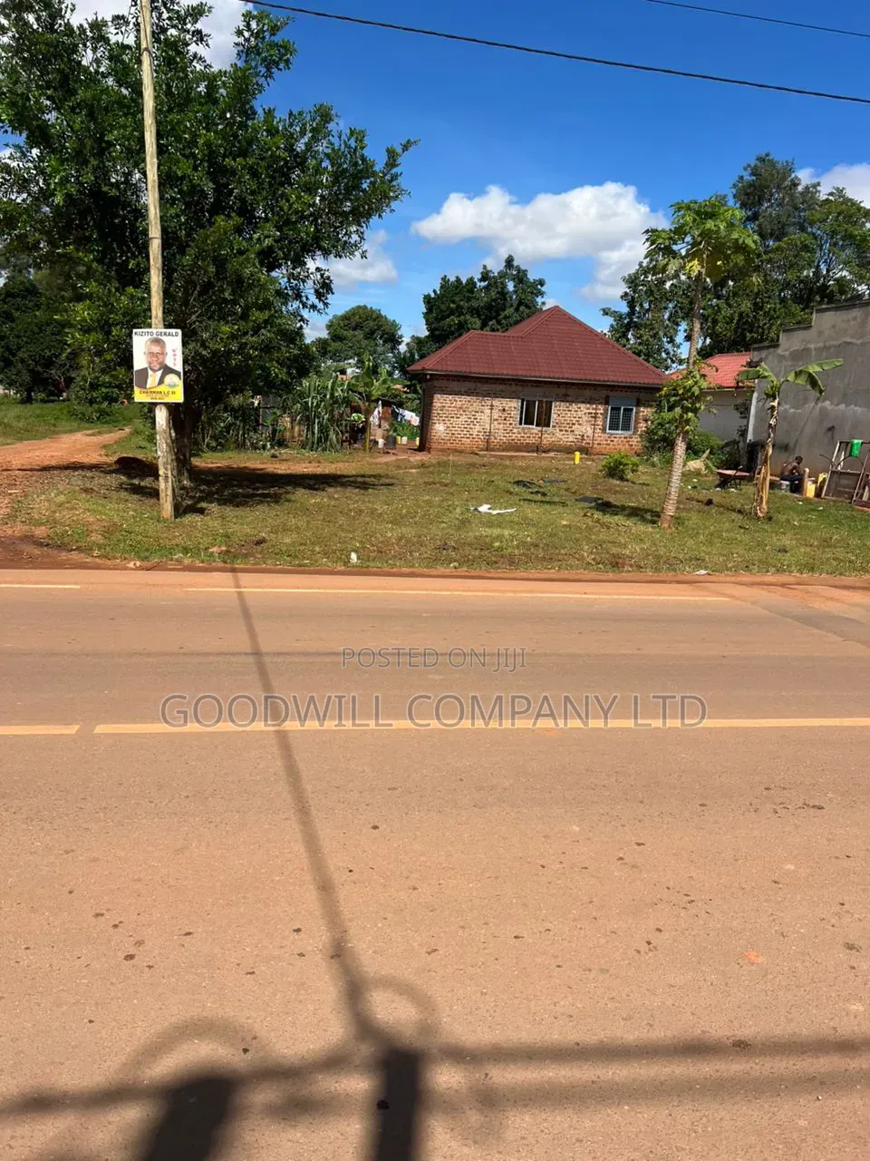 10 Decimals Commercial Plot of Land in Kitukutwe Kira on Main Tarmac in Central Division