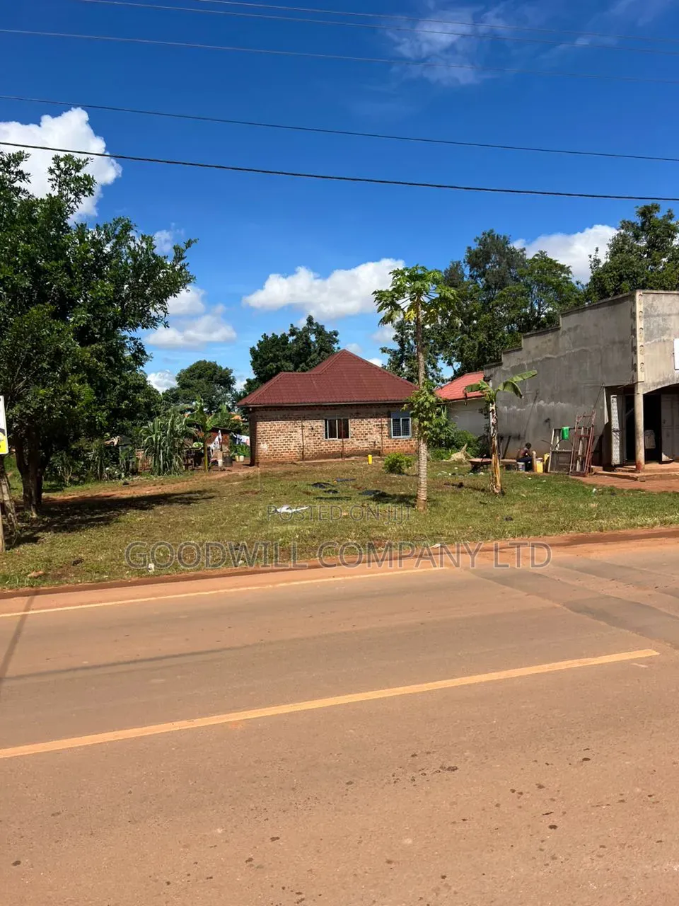 10 Decimals Commercial Plot of Land in Kitukutwe Kira on Main Tarmac in Central Division
