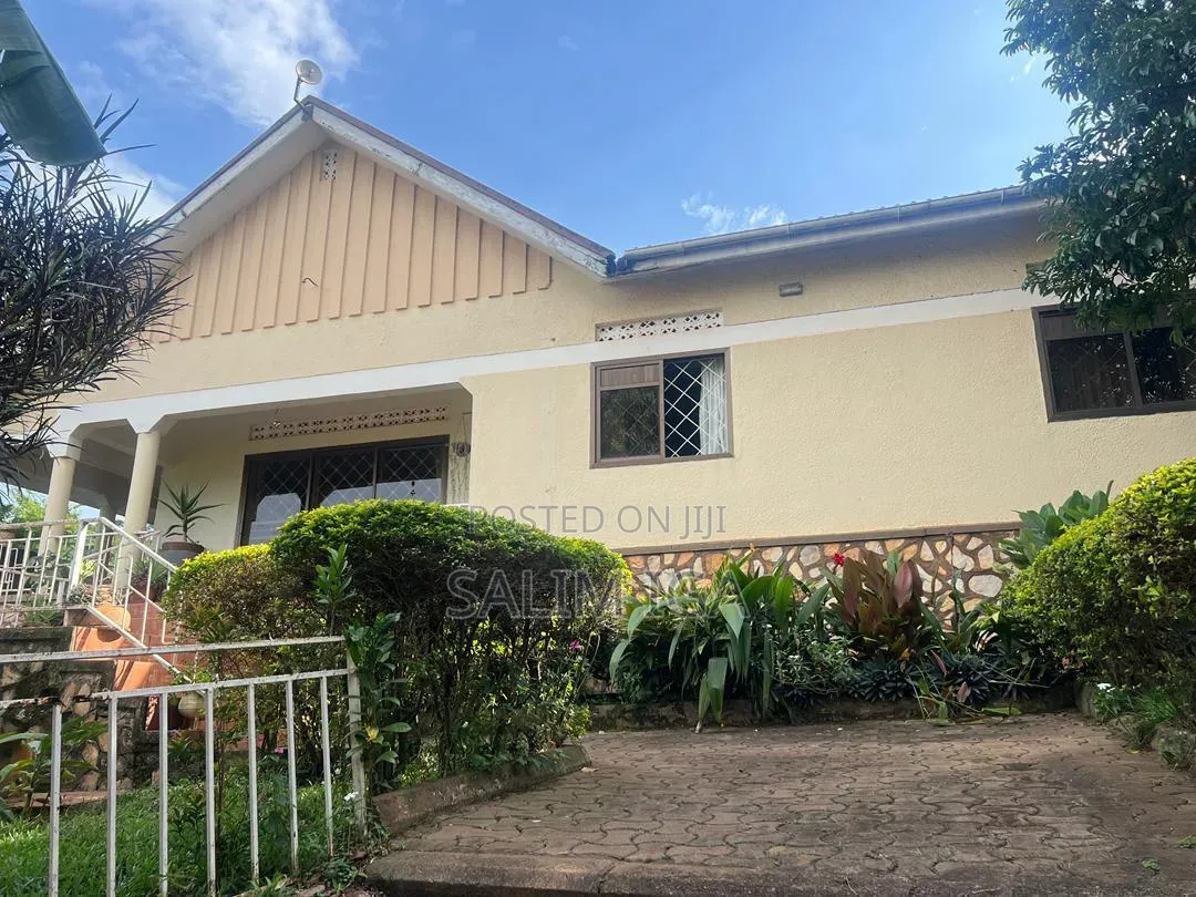 4bdrm Bungalow in Kololo Property, Central Division for rent in Central Division