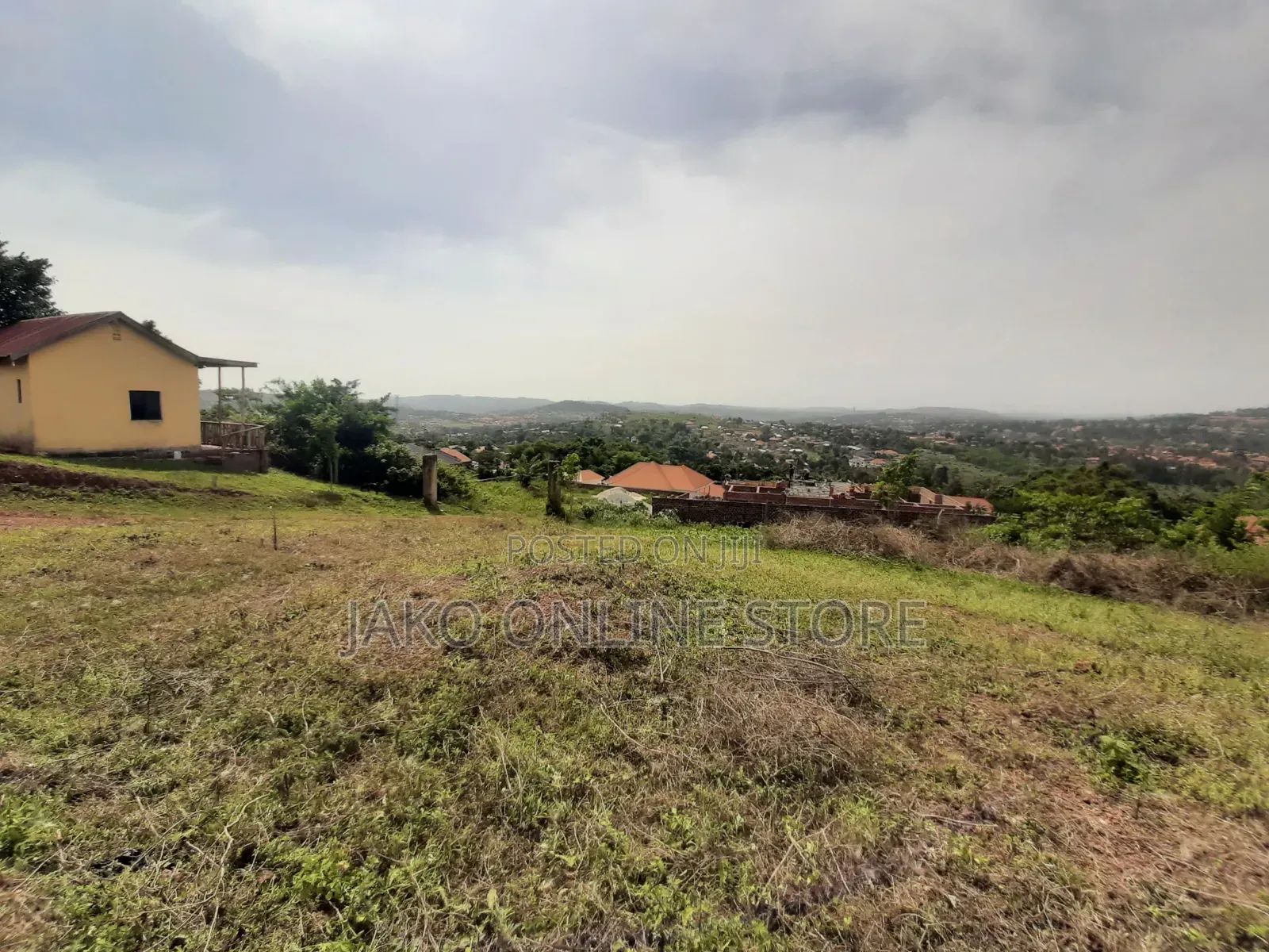 Hilltop Plots for Sale in Kasenge–Nakirama in Wakiso / Wakiso