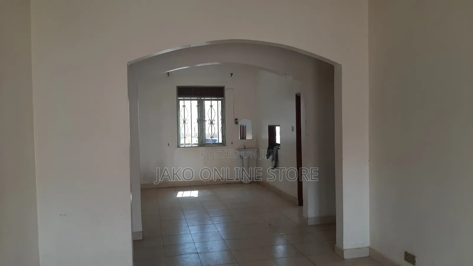 4bdrm House in Mbalwa, Wakiso / Wakiso for sale in Wakiso / Wakiso