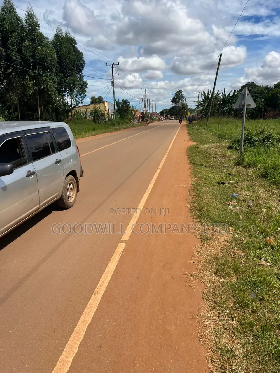 60 Decimals of Commercial Plot of Land in Kitukutwe Kira on Main Road in Central Division