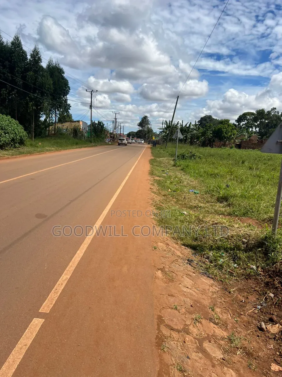 60 Decimals of Commercial Plot of Land in Kitukutwe Kira on Main Road in Central Division