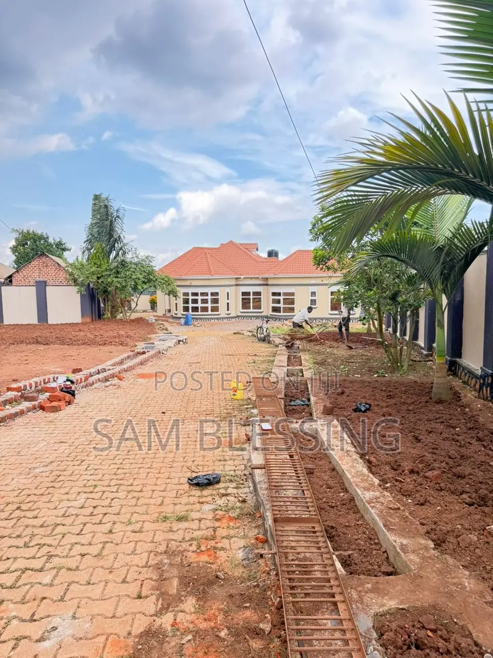 4bdrm House in Kira, Central Division for sale in Central Division