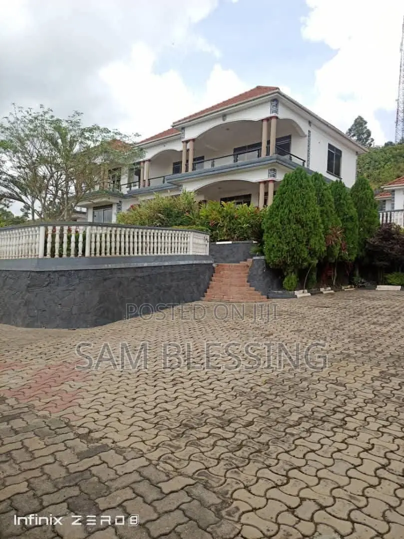 7bdrm Mansion in Kyegera, Central Division for sale in Central Division