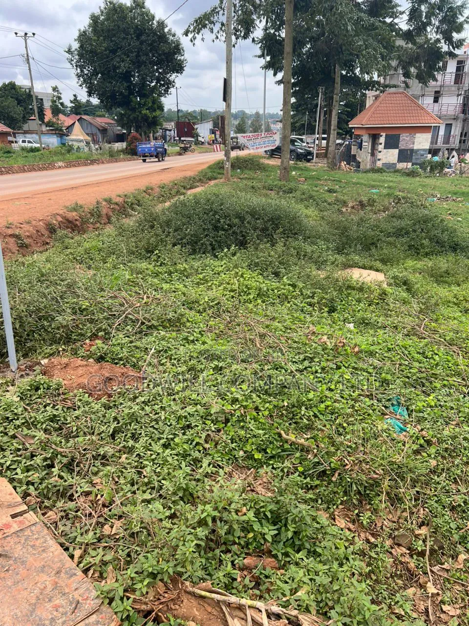 30 Decimals Commercial Plot of Land in Sonde Touching on Main Road in Central Division