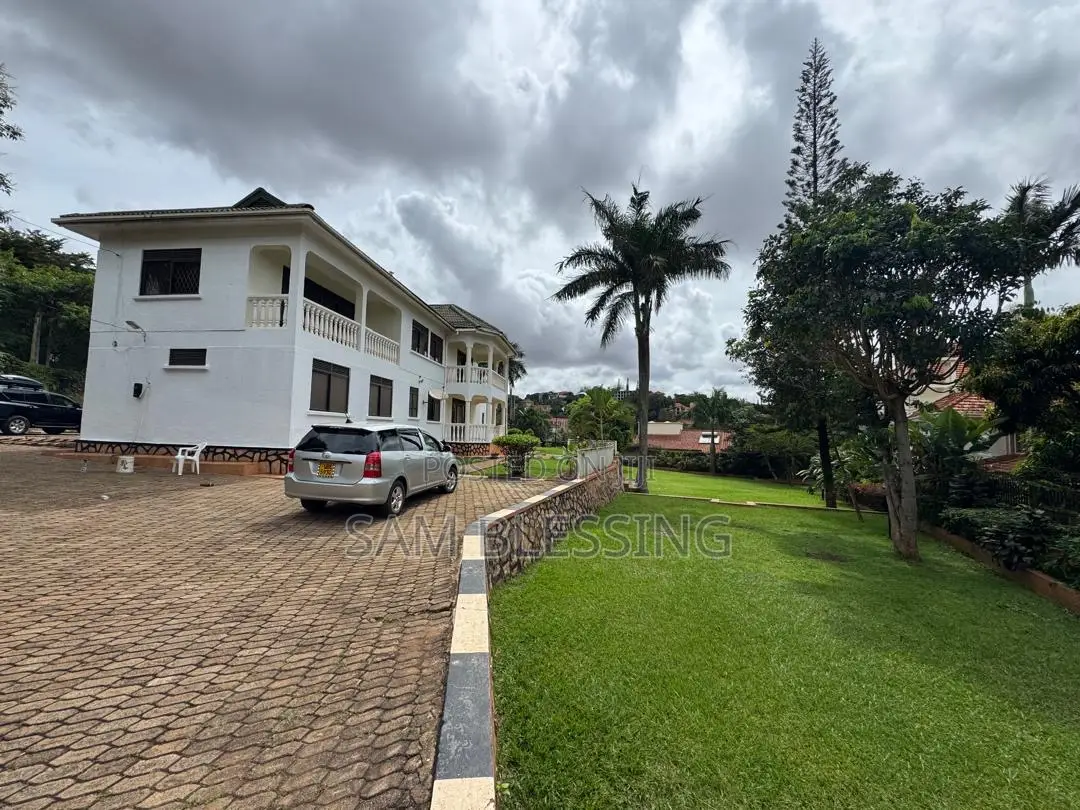 6bdrm Maisonette in Buziga Hill Road, Central Division for sale in Central Division