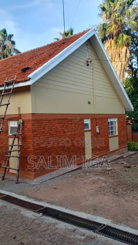 3bdrm Bungalow in Kololo Property, Central Division for rent in Central Division