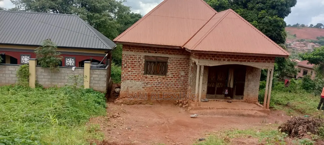 3bdrm House in Kireka Setema Road, Central Division for sale in Central Division