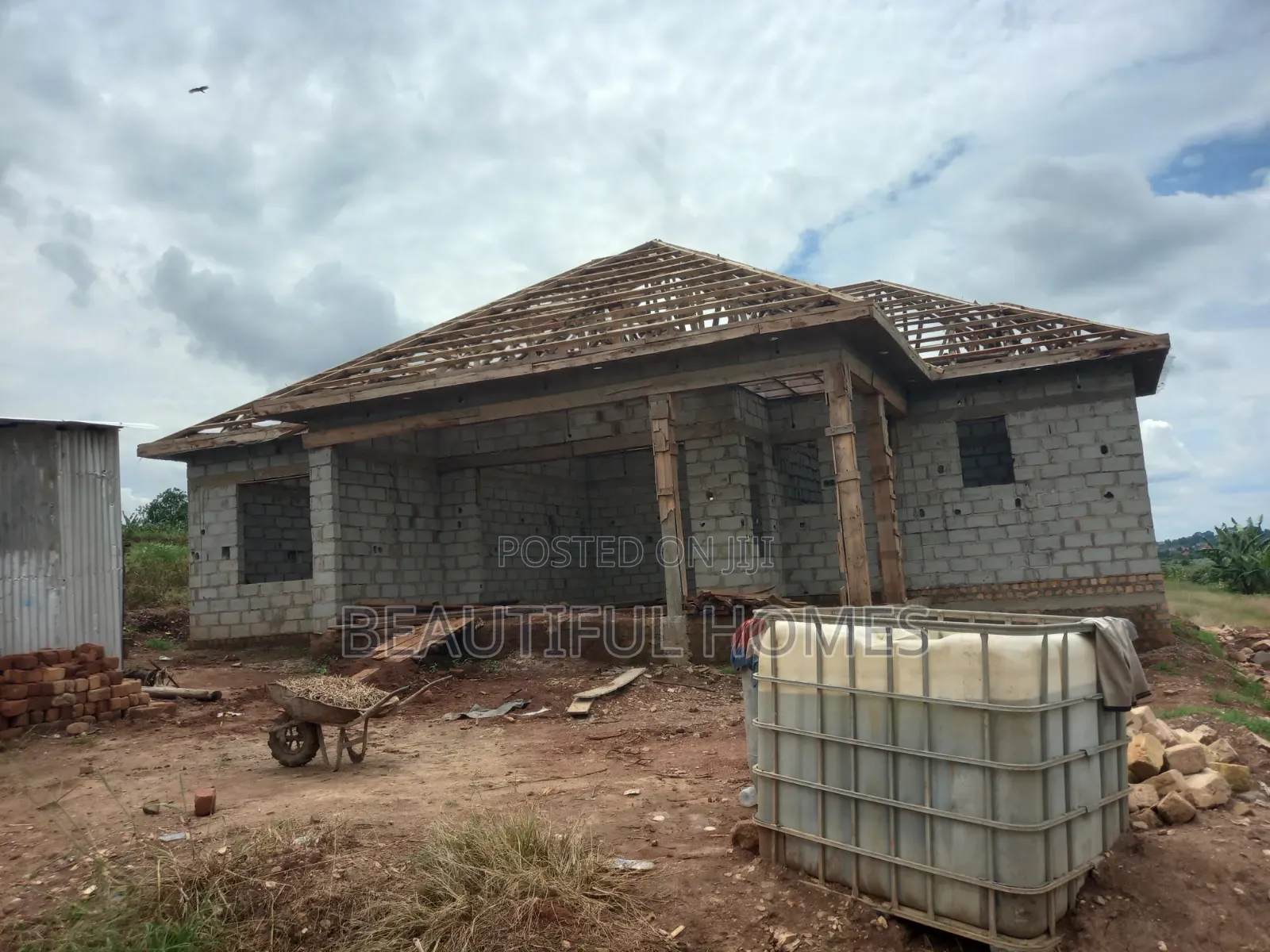 Furnished 4bdrm House in Kira for sale in Kira