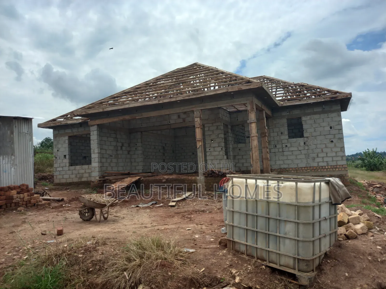 Furnished 4bdrm House in Kira for sale in Kira