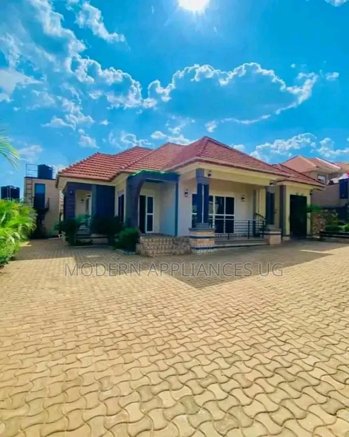 4bdrm House in Gayaza Nakwero, Central Division for sale in Central Division