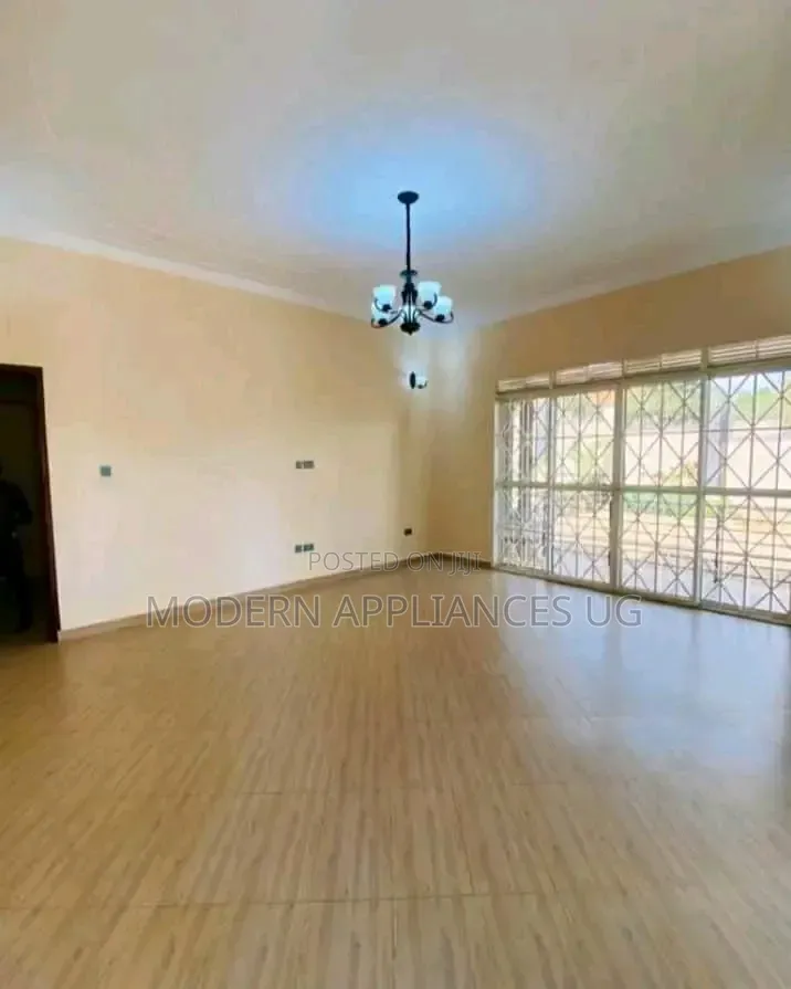 4bdrm House in Gayaza Nakwero, Central Division for sale in Central Division